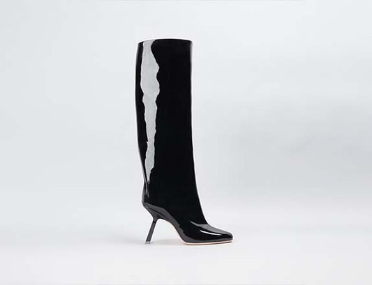 Holiday Gift Guide 2023: Best Black Boots, for her